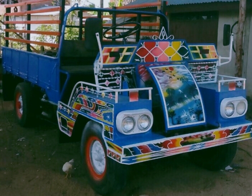 ขายรถอีแต๋น ISUZU ELF 74 แรง เพลาลอย 4 ล้อ กระบะเหล็กคอกไม่ความยาว 3.20 เมตรสภาพดีสวยพร้อมบรรทุกได้เลยครับ เครื่องยนต์แรงดีแห้งดีไม่มีเยิ้ม พวงมาลัยธรรมดา ระบบเกียร์เดิมๆเข้าง่าย ขับขี่คล่องตัวดี ช่วงล่างแน่นคัชซีหน้า 5 ยางสภาพดีประมาณ 60\% พร้อมใช้งาน เอก