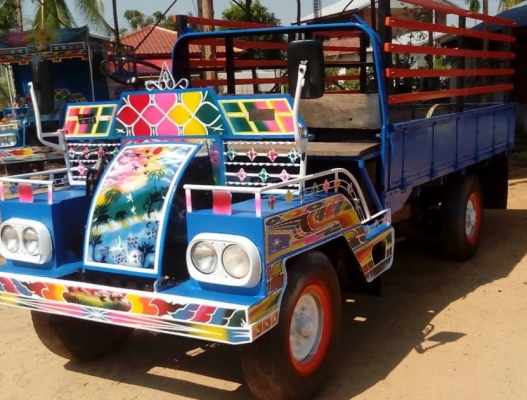 ขายรถอีแต๋น ISUZU ELF 74 แรง เพลาลอย 4 ล้อ กระบะเหล็กคอกไม่ความยาว 3.20 เมตรสภาพดีสวยพร้อมบรรทุกได้เลยครับ เครื่องยนต์แรงดีแห้งดีไม่มีเยิ้ม พวงมาลัยธรรมดา ระบบเกียร์เดิมๆเข้าง่าย ขับขี่คล่องตัวดี ช่วงล่างแน่นคัชซีหน้า 5 ยางสภาพดีประมาณ 60\% พร้อมใช้งาน เอก