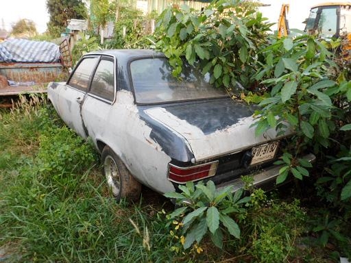 ขายรถโบราณหลายคันถูกๆ ขายรถโบราณหลายคันถูกๆ