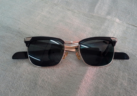 แว่นตาวินเทจโกลด์ฟิลด์ (ทองคำแท้ผสม) VIENNA LINE made in Austria 14K