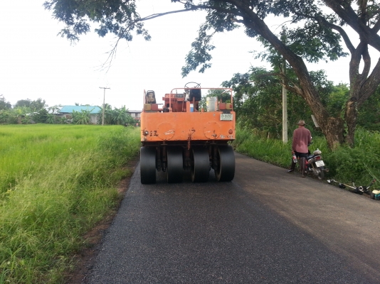 ขายรถบดล้อยาง7ล้อ