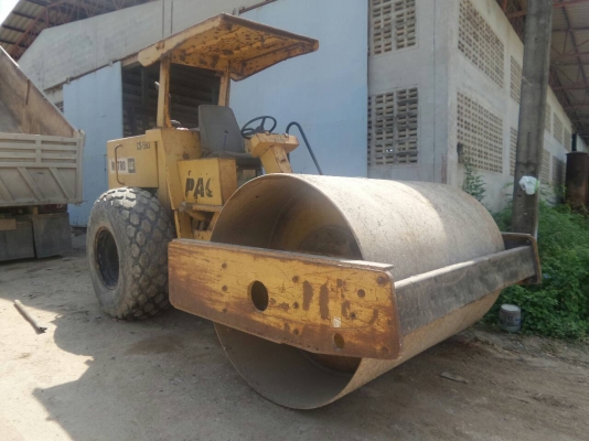 ขายรถบด CAT CS 563 เอกสารใบแจ้งจำหน่าย 2 เพลาเปลือกเดียว 11130 กก, สั่นสะเทือน ราคา 580000