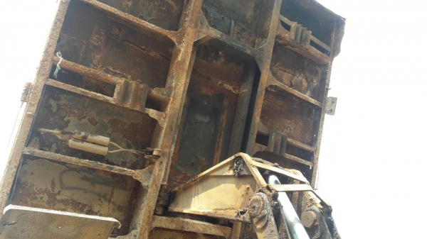 สิบล้อ มิตซู ไอ้หลง FN 527MA 195 ดั้ม 2เพา สโลส 6 เกียร์เดืม สภาพเดิมๆพร้อมใช้งาน เล่มทะเบียนพร้อมโอน สิบล้อ มิตซู ไอ้หลง FN 527MA 195 ดั้ม 2เพา สโลส 6 เกียร์เดืม สภาพเดิมๆพร้อมใช้งาน เล่มทะเบียนพร้อมโอน