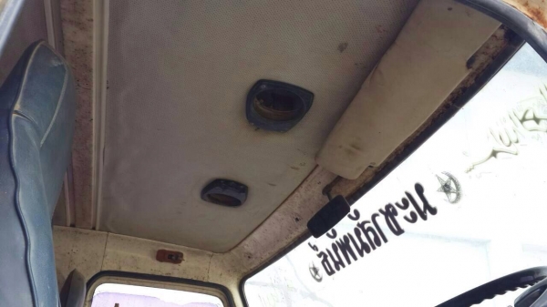 ขายรถบรรทุก 10 ล้อดัมพ์ NISSAN CW 30 225 แรงม้า 2 เพลาสโลว์ดึง ราคา 420000