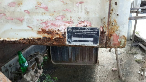 ขายรถบรรทุก 10 ล้อดัมพ์ NISSAN CW 30 225 แรงม้า 2 เพลาสโลว์ดึง ราคา 420000