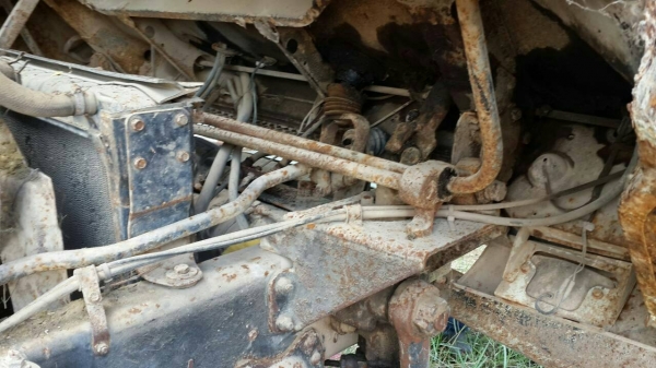 ขายรถบรรทุก 10 ล้อดัมพ์ NISSAN CW 30 225 แรงม้า 2 เพลาสโลว์ดึง ราคา 420000