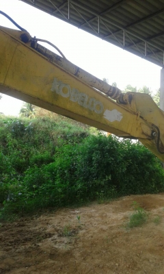 ขายรถแบคโฮ KOBELCO SK200-/// ราคา 400000
