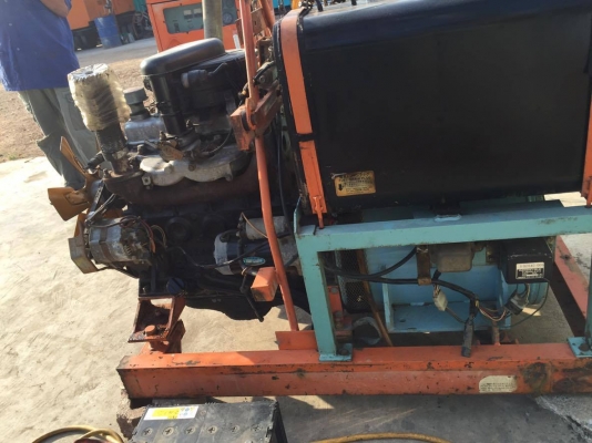 ขายเครื่องปั่นไฟ Denyo 20 Kva เครื่อง Isuzu 240 พร้อมใช้งาน โทร 0818481185 0914902228