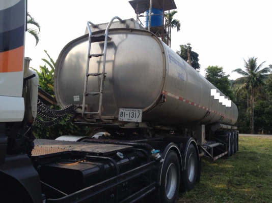 ถังบรรทุกของเหลว สแตนเลส 40000 ลิตร อู่ พนัส ล้อยก ใช้ลมยีง มี 9 ช่อง ทะลุ 1-2 และ 8-9