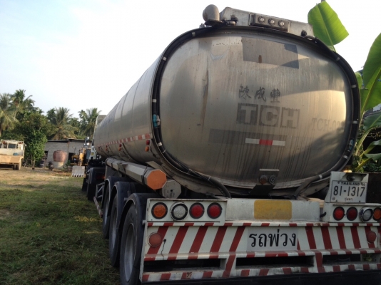 ถังบรรทุกของเหลว สแตนเลส 40000 ลิตร อู่ พนัส ล้อยก ใช้ลมยีง มี 9 ช่อง ทะลุ 1-2 และ 8-9