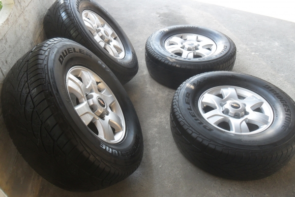 ล้อแม็ก16นิ้ว6รู เชฟ พร้อมยาง สวยๆ 4 ล้อ ลดราคาเหลือ 5500 บาท ล้อแม็ก16นิ้ว6รู เชฟ พร้อมยาง สวยๆ 4 ล้อ ลดราคาเหลือ 5500 บาท