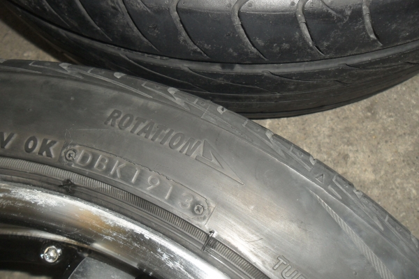 ล้อแม็ก17นิ้ว4รู100 พร้อมยาง สวยๆ 4 ล้อ ราคา 6750 บาท ล้อแม็ก17นิ้ว4รู100 พร้อมยาง สวยๆ 4 ล้อ ราคา 6750 บาท