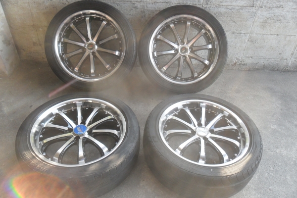 ล้อแม็ก17นิ้ว4รู100 พร้อมยาง สวยๆ 4 ล้อ ราคา 6750 บาท