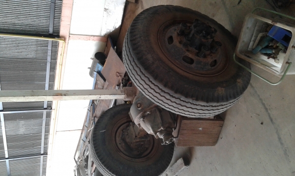 เฟืองท้าย 120  พร้อมกระทะล้อ และยาง  7.50 4เส้น