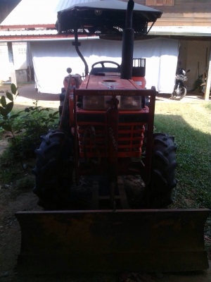 ขายคูโบต้า26แรงรถออกห้างอุปกรครบ