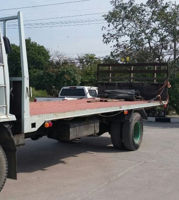 หกล้อ อีซูซุ ร็อค FTR13SA195ปี46พื้นเรียบ ยาว7.20ม สภาพดีสวยบางเดิมพร้อมใช้ ทะเบียนพร้อมโอน