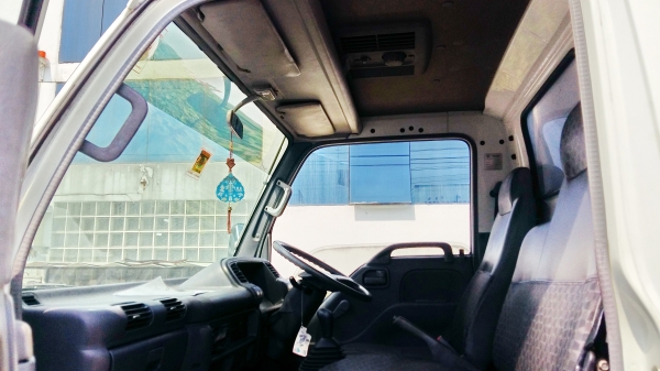 ขาย 2008 อีซูซุ NKR รถศูนย์(ไม่ใช่จดประกอบ) ตู้แห้ง รถสวย