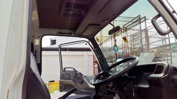 ขาย 2008 อีซูซุ NKR รถศูนย์(ไม่ใช่จดประกอบ) ตู้แห้ง รถสวย