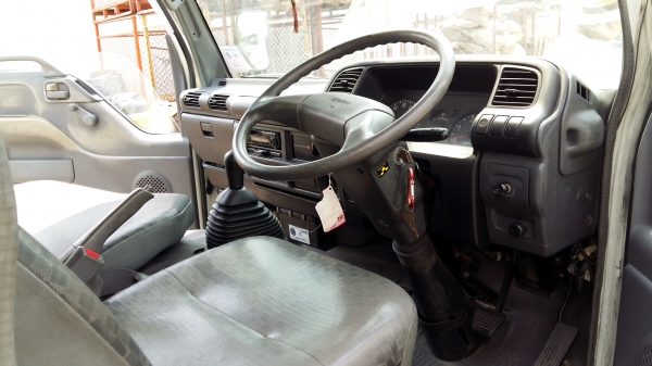 ขาย 2008 อีซูซุ NKR รถศูนย์(ไม่ใช่จดประกอบ) ตู้แห้ง รถสวย