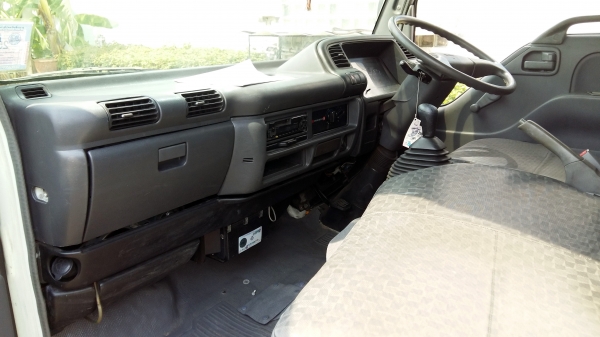 ขาย 2008 อีซูซุ NKR รถศูนย์(ไม่ใช่จดประกอบ) ตู้แห้ง รถสวย