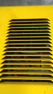 เครื่องเชื่อมโลหะชนิด DC INVERTER ยี่ห้อ TUF รุ่น MMA 160 น้ำหนักเบาปรับกระแสได้ถึง 160 A.