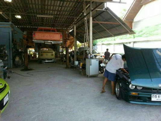 เซ้งกิจการอู่รถยนต์ อยู่ในตัวเมือง อ.เมือง จ.เพชรบุรี