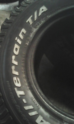 30x9.50R15 BF Goodrich Allterrain ชุด 4 เส้น tel.081-427-3941 ไอดีไลน์ autobot107 30x9.50R15 BF Goodrich Allterrain ชุด 4 เส้น tel.081-427-3941 ไอดีไลน์ autobot107