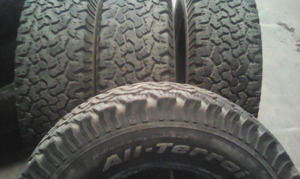 30x9.50R15 BF Goodrich Allterrain ชุด 4 เส้น tel.081-427-3941 ไอดีไลน์ autobot107 30x9.50R15 BF Goodrich Allterrain ชุด 4 เส้น tel.081-427-3941 ไอดีไลน์ autobot107