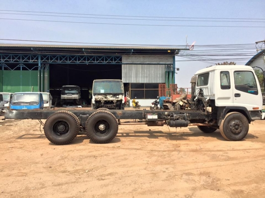 แสงฟ้าเต๊นท์รถ//ขายรถ10ล้อเพลาเดี๋ยว ยาว7.เมตร FVM33PT-195 ปี40 รถห้าง ยางใหม่ทั้งหมด10เส้น