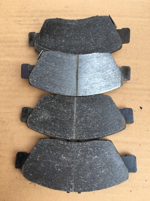 ขายผ้าเบรก Honda Civic FD แท้ห้างติดรถป้ายแดง 1 ชุด หน้า-หลัง ราคาศูนย์ซื้อใหม่หน้า 1898 หลัง 2271 บาท ขายผ้าเบรก Honda Civic FD แท้ห้างติดรถป้ายแดง 1 ชุด หน้า-หลัง ราคาศูนย์ซื้อใหม่หน้า 1898 หลัง 2271 บาท