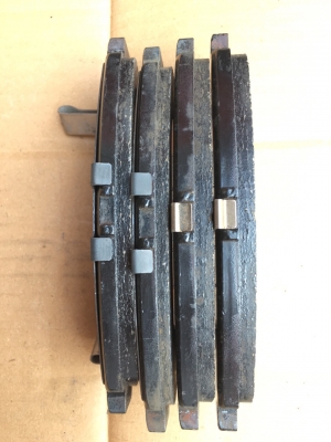 ขายผ้าเบรก Honda Civic FD แท้ห้างติดรถป้ายแดง 1 ชุด หน้า-หลัง ราคาศูนย์ซื้อใหม่หน้า 1898 หลัง 2271 บาท ขายผ้าเบรก Honda Civic FD แท้ห้างติดรถป้ายแดง 1 ชุด หน้า-หลัง ราคาศูนย์ซื้อใหม่หน้า 1898 หลัง 2271 บาท