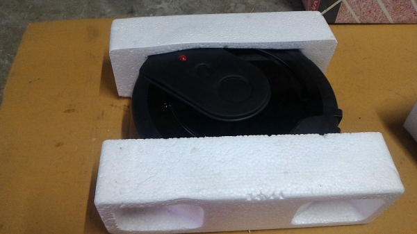 หุ่นทำความสะอาดเช็ดพื้น SWEEP MACHINE ของใหม่พร้อมแผ่นผ้าแปะพื้นหุ่นสำหรับเช็ด