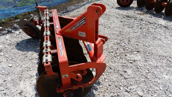 ขายรถไถคูโบต้า  KUBOTA   L 3608SP พร้อมชุดใบมีดดันหน้าคานล่าง  ผาน 6X22