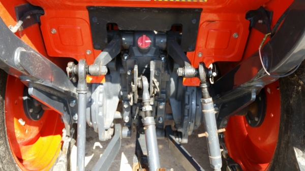 ขายรถไถคูโบต้า  KUBOTA   L 3608SP พร้อมชุดใบมีดดันหน้าคานล่าง  ผาน 6X22