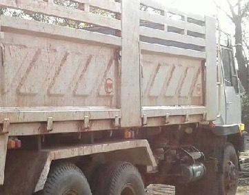 MITSUBISHI FUSO TURBO 220 HP 6D16 - TF 7058 สิบล้อดั๊มพ์ 2 เพลา กระบะดั๊มพ์เหล็ก 12 ตันของสามมิตรลอนเฉียงสภาพสวยพร้อมบรรทุกหนักได้เลยครับ เครื่องยนต์แรงดีเดิมๆไม่แตกเยิ้ม ภายในห้องเก๋งคอนโซลครบพร้อม พวงมาลัยเพาเวอร์ เกียร์ 10 Speed เดิมๆ ช่วงล่างแน่นคัชซี