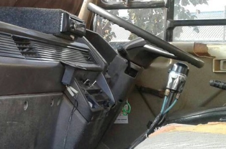 MITSUBISHI FUSO TURBO 220 HP 6D16 - TF 7058 สิบล้อดั๊มพ์ 2 เพลา กระบะดั๊มพ์เหล็ก 12 ตันของสามมิตรลอนเฉียงสภาพสวยพร้อมบรรทุกหนักได้เลยครับ เครื่องยนต์แรงดีเดิมๆไม่แตกเยิ้ม ภายในห้องเก๋งคอนโซลครบพร้อม พวงมาลัยเพาเวอร์ เกียร์ 10 Speed เดิมๆ ช่วงล่างแน่นคัชซี