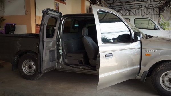 Ford ranger open cab สีเทาสวยๆ ราคา 175,000 ครับ +++++++++ Ford ranger open cab สีเทาสวยๆ ราคา 175,000 ครับ +++++++++