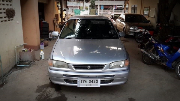 รถสวยราคาถูกอีกแล้วครับท่าน ++ รถ Toyota corolla ตูดเป็ด ติดแก๊ส Lpg +++++++ 65,000 ฿