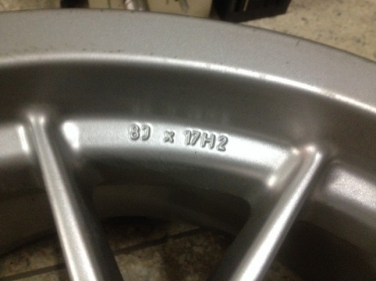 BBS RX เเท้ 17กว้าง8นิ้วอ๊อฟ10ทั้ง4วง 5รู120 BMW เก่าญี่ปุ่นเเท้สภาพดี BBS RX เเท้ 17กว้าง8นิ้วอ๊อฟ10ทั้ง4วง 5รู120 BMW เก่าญี่ปุ่นเเท้สภาพดี