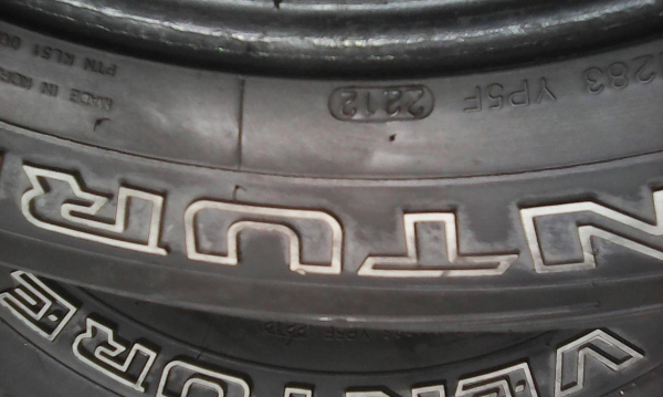 235/70R15 KUMHO ROAD VENTURE APT ชุด 4 เส้น tel.081-427-3941ไอดีไลน์ autobot107 235/70R15 KUMHO ROAD VENTURE APT ชุด 4 เส้น tel.081-427-3941ไอดีไลน์ autobot107