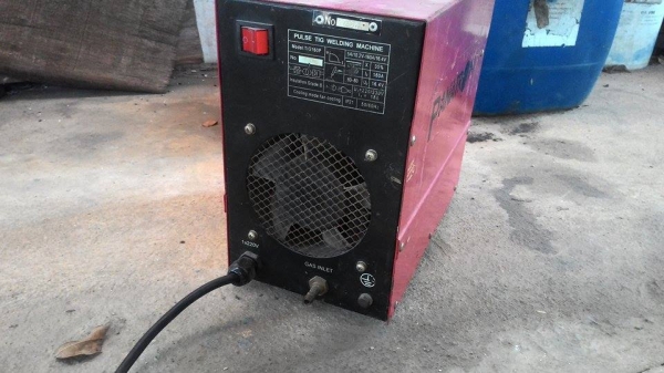 ตู้เชื่อม สแตนเลจ ยี่ห้อPANATRON TIC 160 ใช้ได้สองระบบ