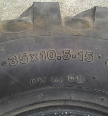 ขายยางลุย 35 R 15