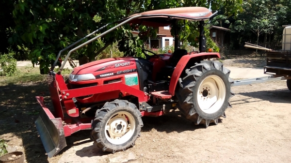 ขาย แทร๊กเตอร์ยันม่า EF494T ขาย แทร๊กเตอร์ยันม่า EF494T