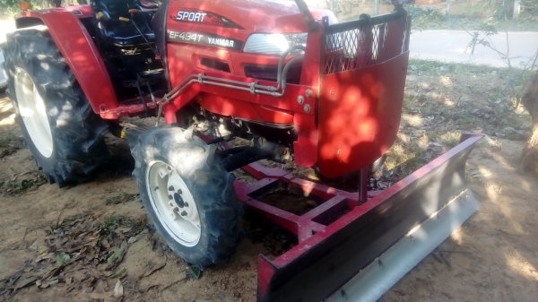 ขาย แทร๊กเตอร์ยันม่า EF494T ขาย แทร๊กเตอร์ยันม่า EF494T