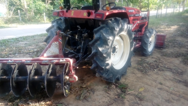 ขาย แทร๊กเตอร์ยันม่า EF494T ขาย แทร๊กเตอร์ยันม่า EF494T