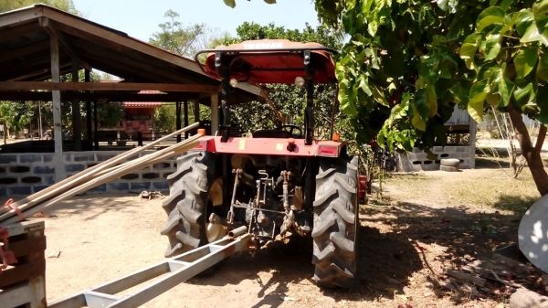 ขาย แทร๊กเตอร์ยันม่า EF494T ขาย แทร๊กเตอร์ยันม่า EF494T