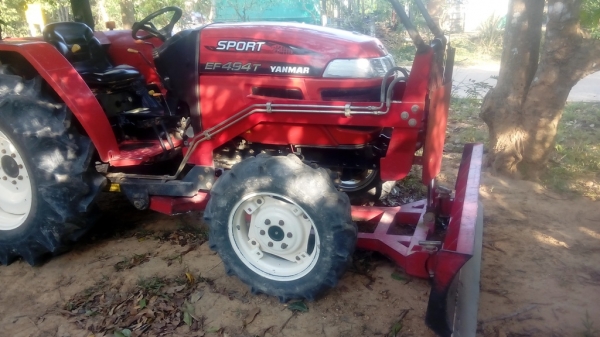 ขาย แทร๊กเตอร์ยันม่า EF494T ขาย แทร๊กเตอร์ยันม่า EF494T