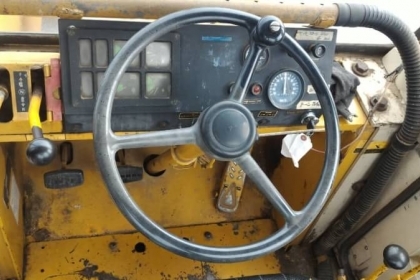 ราคาถูก KOMATSU 510 กรองเดี่ยว สวยสุดๆไม่มีบิ้วใดๆ ยางก็ใหม่ 90\% เป็นรถนำเข้าจากญี่ปุ่นแท้ โทร.090-986-2521 อ๊อบ ราคาถูก KOMATSU 510 กรองเดี่ยว สวยสุดๆไม่มีบิ้วใดๆ ยางก็ใหม่ 90\% เป็นรถนำเข้าจากญี่ปุ่นแท้ โทร.090-986-2521 อ๊อบ