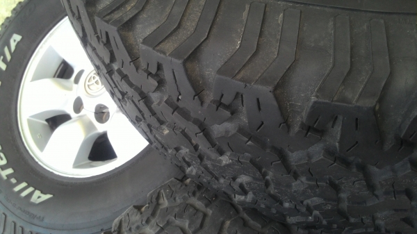 ขายยางBF31R15พร้อมล้อ