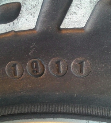 ขายยางBF31R15พร้อมล้อ